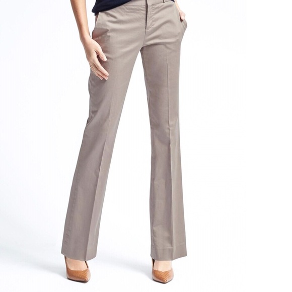 Banana Republic Pants - Banana Republic SHORT Sateen Logan Bootcut Pant